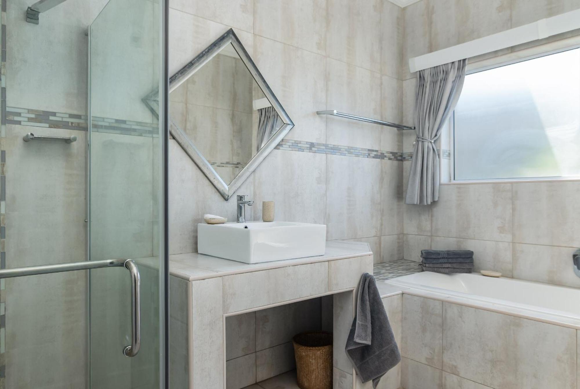 Апартаменты Le Rocella 4 - 2 Adults And 4 Children Only Баллито Экстерьер фото